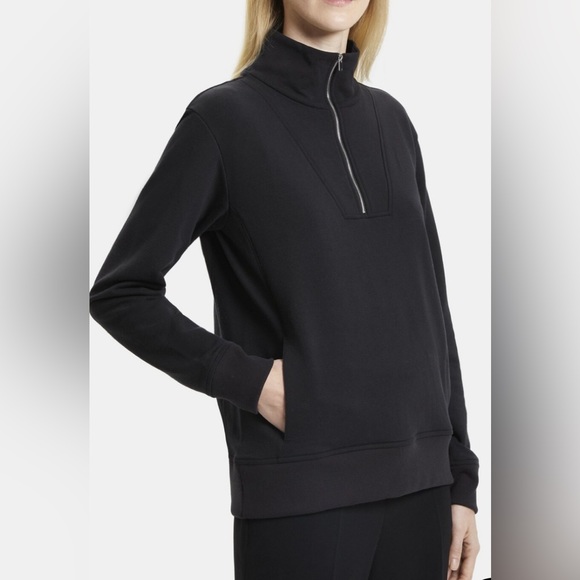 Theory Half-Zip Sweatshirt in Cloud Fleece
Comparable Value: $225.00 size P - Picture 2 of 4